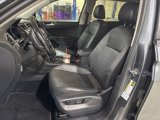 Used 2018 Volkswagen Tiguan SE image 3