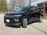 Used 2022 Jeep Compass Latitude image 3