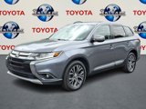 Used 2017 Mitsubishi Outlander SE image 3