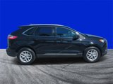 Certified 2022 Ford Edge SEL w/ Convenience Package image 2