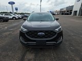 Used 2022 Ford Edge SEL w/ Sport Appearance Package image 2