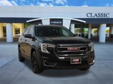 Used 2023 GMC Terrain AT4 image 2