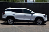 Used 2024 GMC Terrain SLE image 2