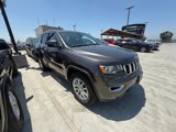 Used 2021 Jeep Grand Cherokee Laredo image 3