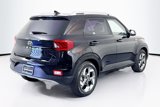 Used 2022 Hyundai Venue SEL image 5