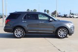 Used 2017 Ford Explorer Limited image 4