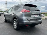 Used 2016 Nissan Rogue SV image 4