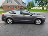 Used 2019 Ford Fusion SE image 4