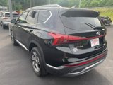Used 2022 Hyundai Santa Fe SEL w/ Convenience Package image 3