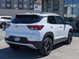 Used 2023 Chevrolet TrailBlazer LT image 3