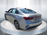 Used 2023 Kia Forte LXS image 3
