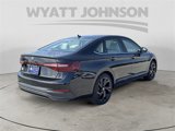 New 2025 Volkswagen Jetta SE image 5