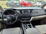Used 2021 Kia Sedona EX image 5