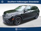 Used 2023 Volkswagen Tiguan SE w/ Panoramic Sunroof Package image 1