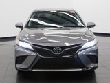 Used 2020 Toyota Camry XSE image 3