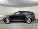 Used 2022 Ford Explorer XLT w/ Equipment Group 202A image 3