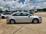 Used 2024 Toyota Corolla LE image 3