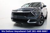 Used 2025 Kia Sportage LX image 2