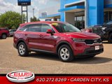 Used 2023 Kia Sorento LX image 3