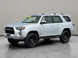 Used 2016 Toyota 4Runner SR5 Premium image 2
