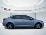 Used 2021 Toyota Corolla LE image 2