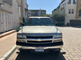 Used 2003 Chevrolet Suburban LS image 2