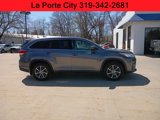 Used 2017 Toyota Highlander SE image 2