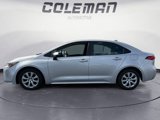 Used 2023 Toyota Corolla LE image 2