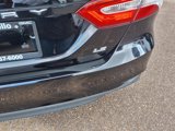 Used 2020 Toyota Camry LE image 5