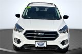 Certified 2018 Ford Escape SE w/ SE Sport Appearance Package image 3