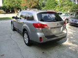 Used 2011 Subaru Outback 2.5i Limited image 3