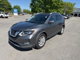 Used 2017 Nissan Rogue SV image 4