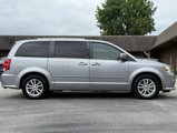 Used 2017 Dodge Grand Caravan SXT image 6
