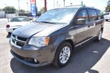 Used 2019 Dodge Grand Caravan SXT image 2