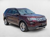Used 2018 Ford Explorer XLT w/ Equipment Group 202A image 3