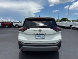 Used 2022 Nissan Rogue S image 5