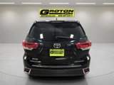 Used 2017 Toyota Highlander Limited image 2