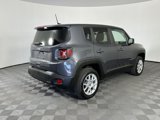 Used 2023 Jeep Renegade Latitude image 5