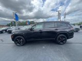 Certified 2023 Jeep Grand Cherokee L Limited w/ Black Appearance Package image 4