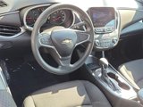Used 2022 Chevrolet Malibu LT image 2