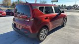 Used 2020 Kia Soul LX image 4