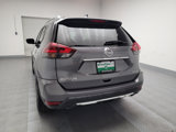 Used 2018 Nissan Rogue SV image 6