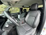 Used 2023 Land Rover Defender 90 SE image 5