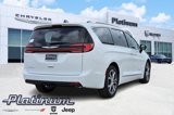New 2025 Chrysler Pacifica Pinnacle w/ Trailer Tow Group image 5