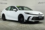 Used 2025 Toyota Camry SE image 2