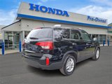 Used 2014 Kia Sorento LX image 4