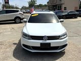 Used 2014 Volkswagen Jetta SE image 2