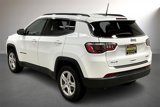 Used 2023 Jeep Compass Latitude image 4