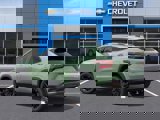 New 2025 Chevrolet Trax ACTIV w/ Sunroof Package image 3