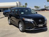 New 2025 Nissan Kicks Play S image 4
